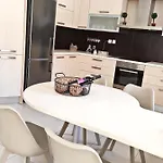 Chris Rea Villa